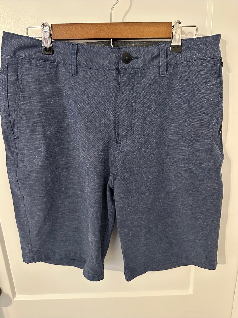 Quiksilver Men's Heather Navy Flat-Front Amphibian Shorts 33